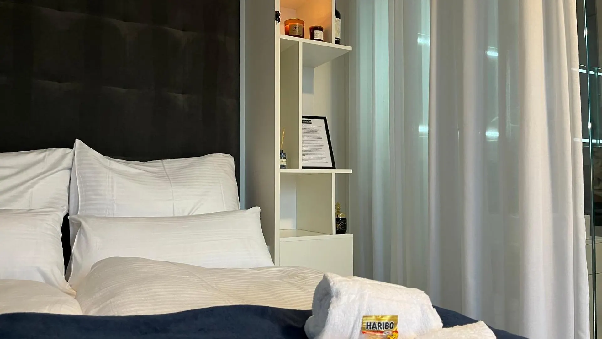 Beyond Staying Apartments باساو 0*,